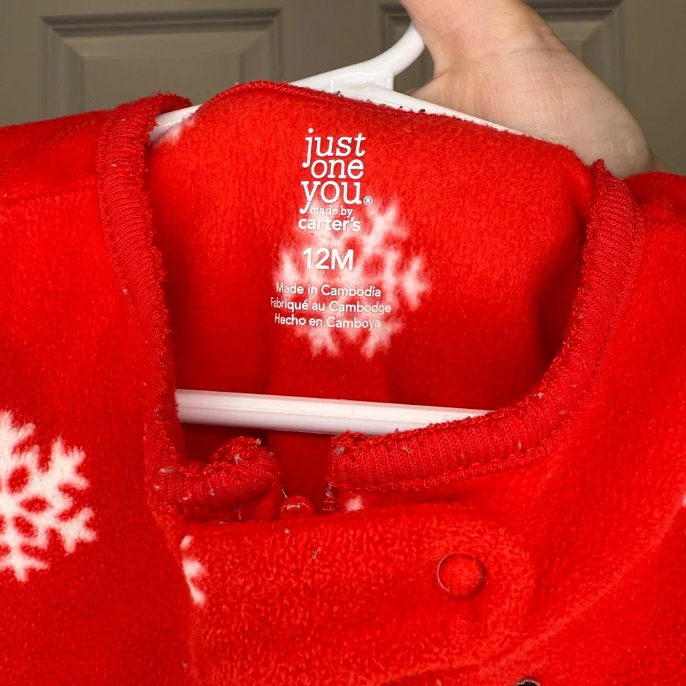 Carter's Red Snowflake Reindeer‎ Fleece Footed Pajamas Size 12 Months